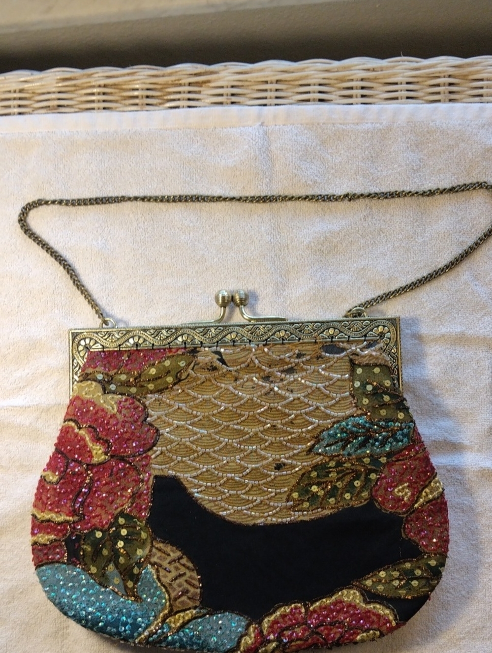 VintagChristiana Embellished Floral Sequin Evening Bag in Gold and Multi